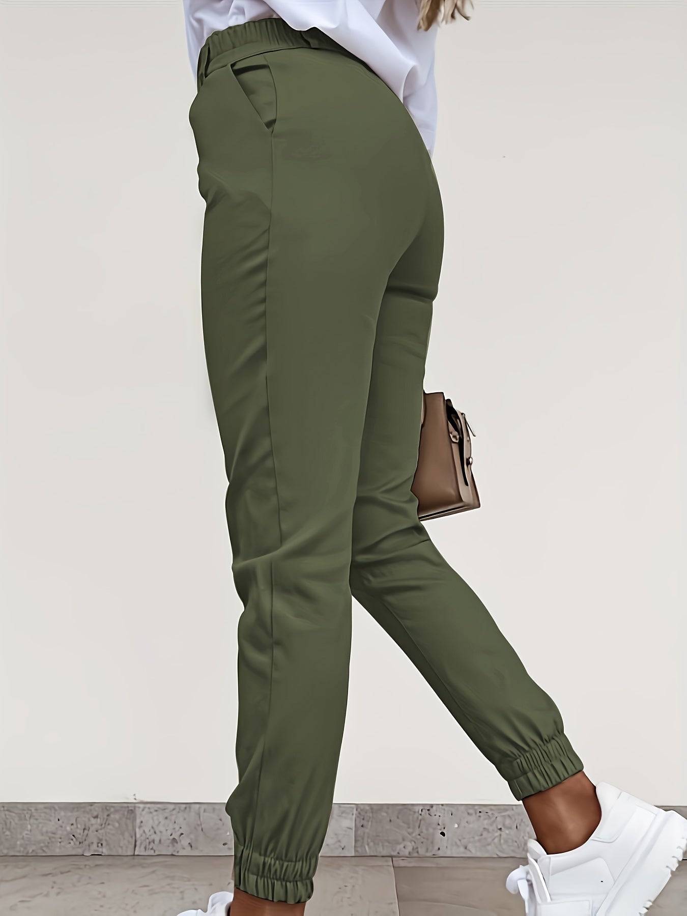 Nova– Schlichte Button-Hose für Damen
