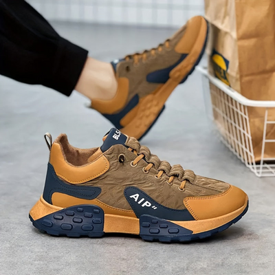 Schnürsneaker mit dicker Sohle für Herren