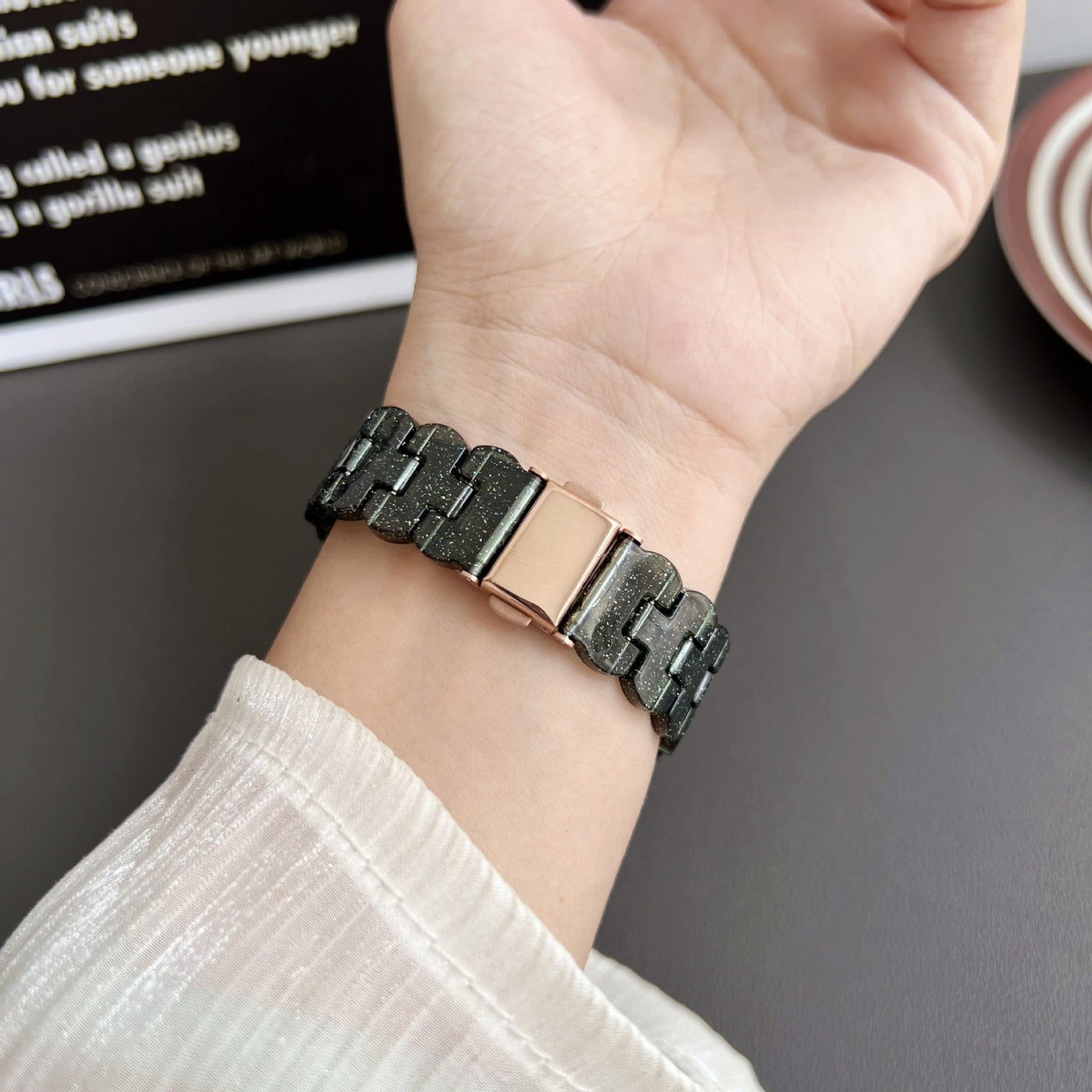 Petal Resin Band für die Apple Watch