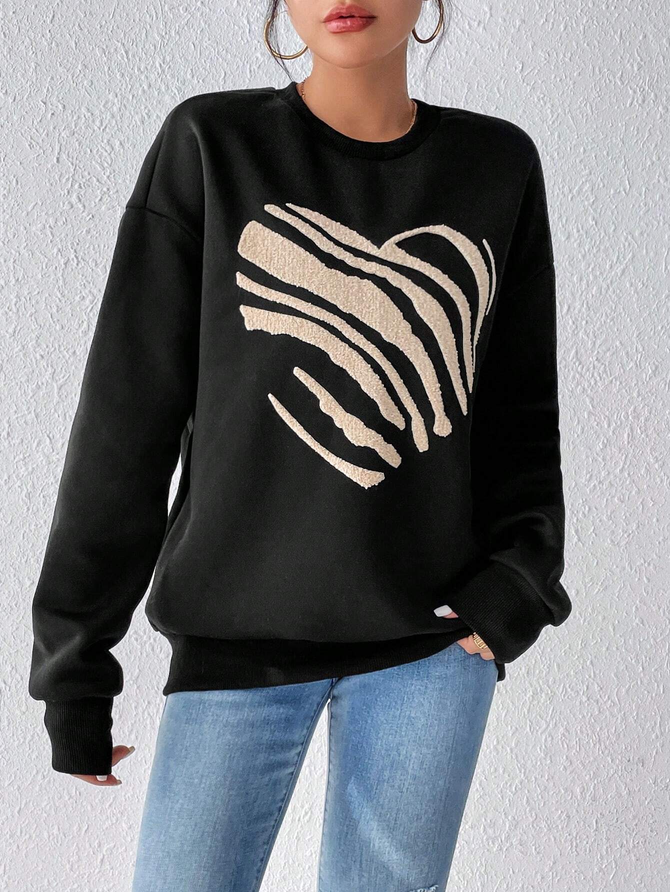 Camille – Herz Print Damen Sweatshirt