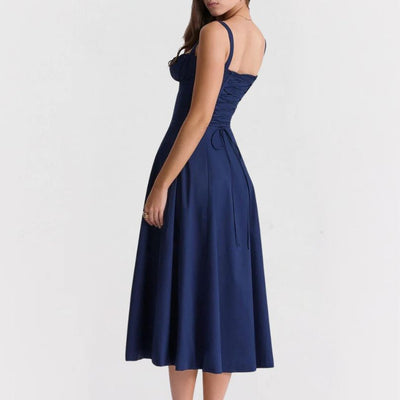 Isadora | Raffiniertes Midiformende Kleid mit Schlitz