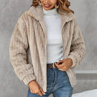 Dyana - Kuschelige & Stylische Fleecejacke