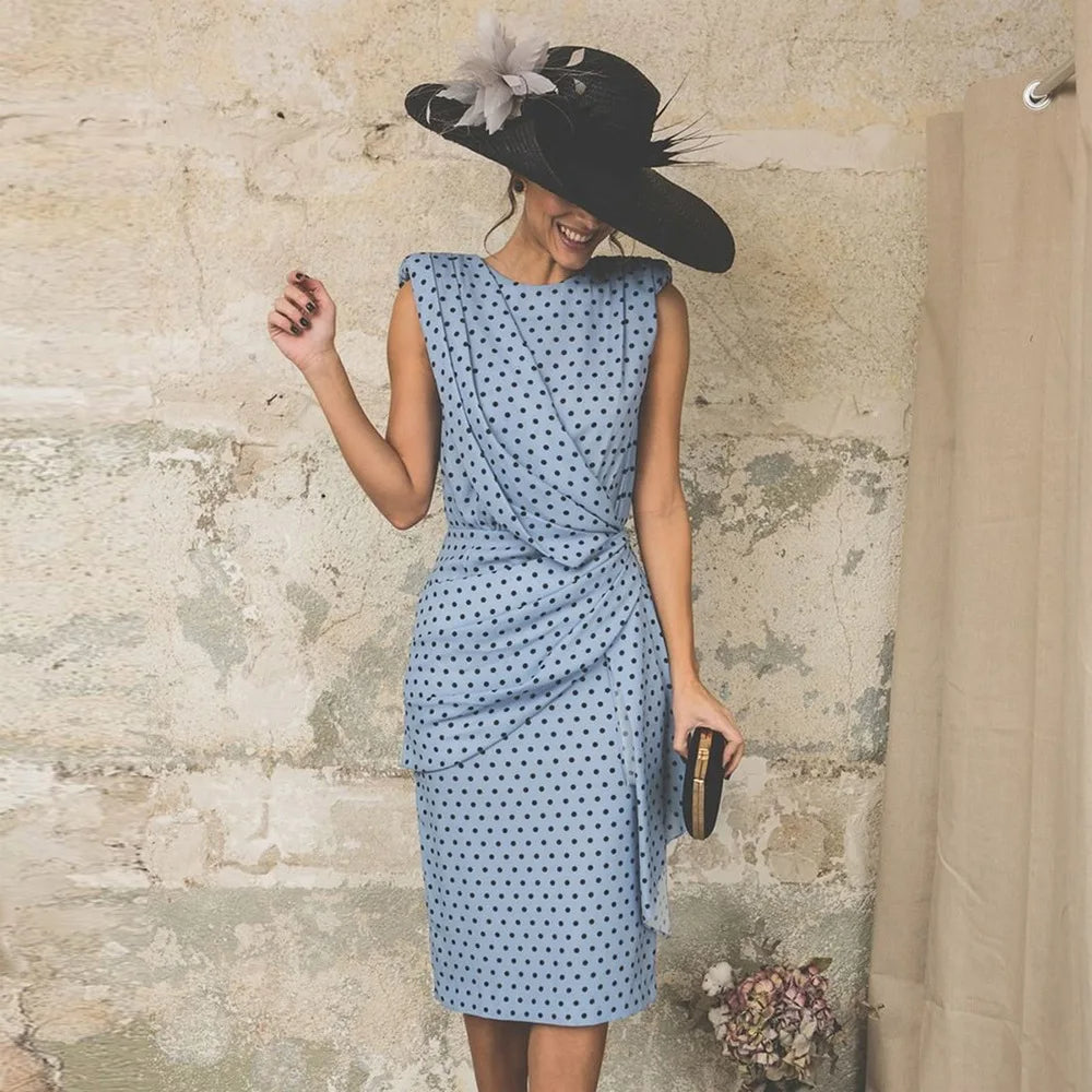 Lucienne | Elegantes Kleid mit Punkten und Taillenakzent