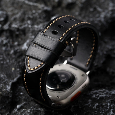 Schwarzes Genähtes Lederarmband