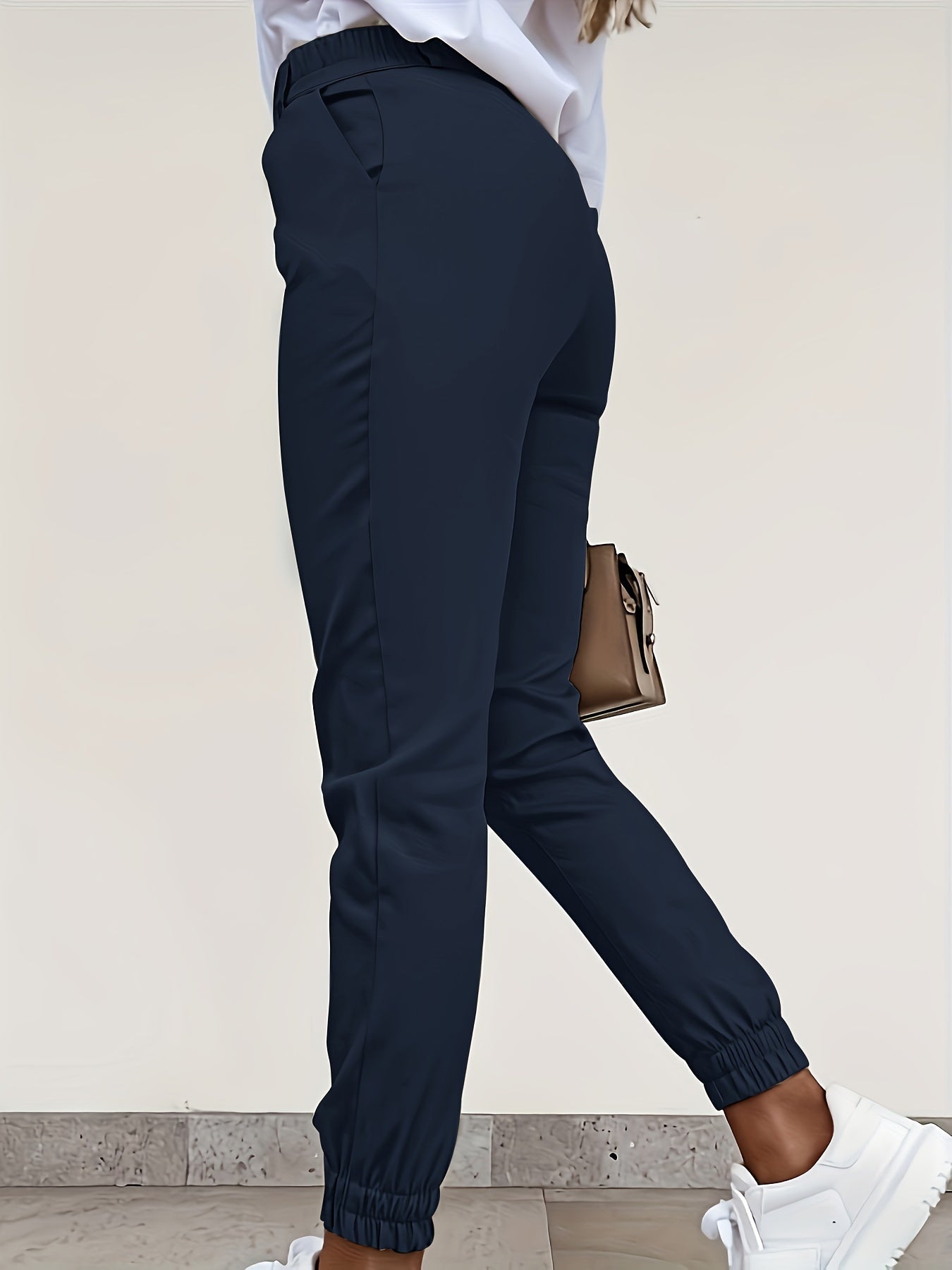 Nova– Schlichte Button-Hose für Damen