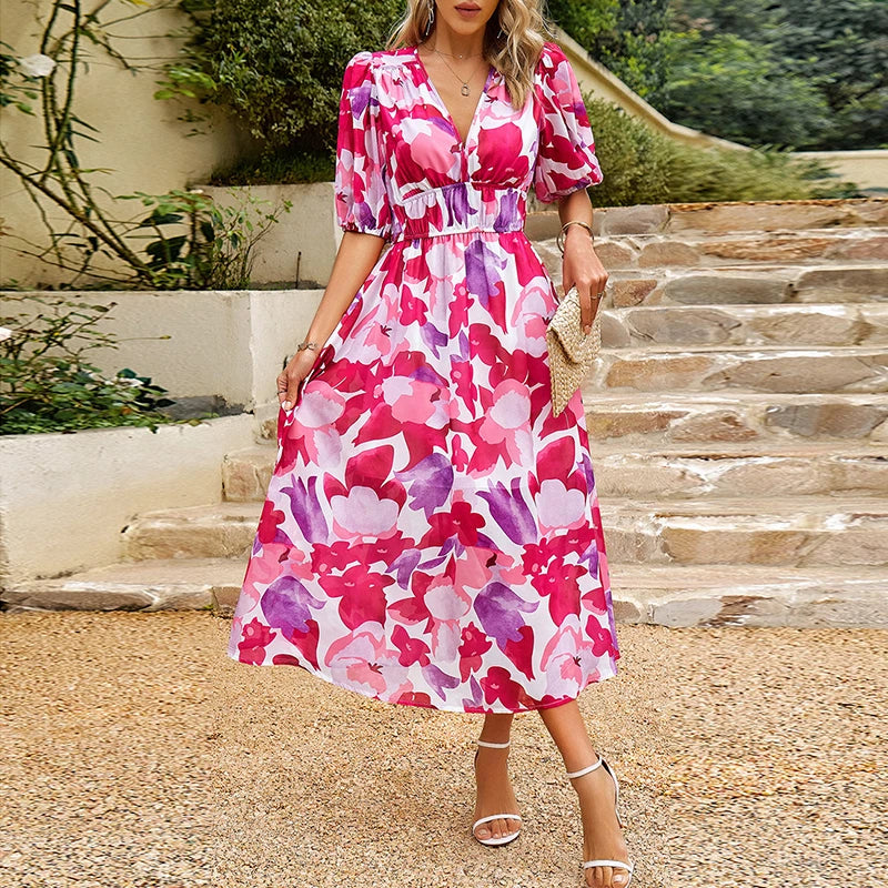 Sophie | Blumengemustertes Midikleid mit Smock und Eleganz