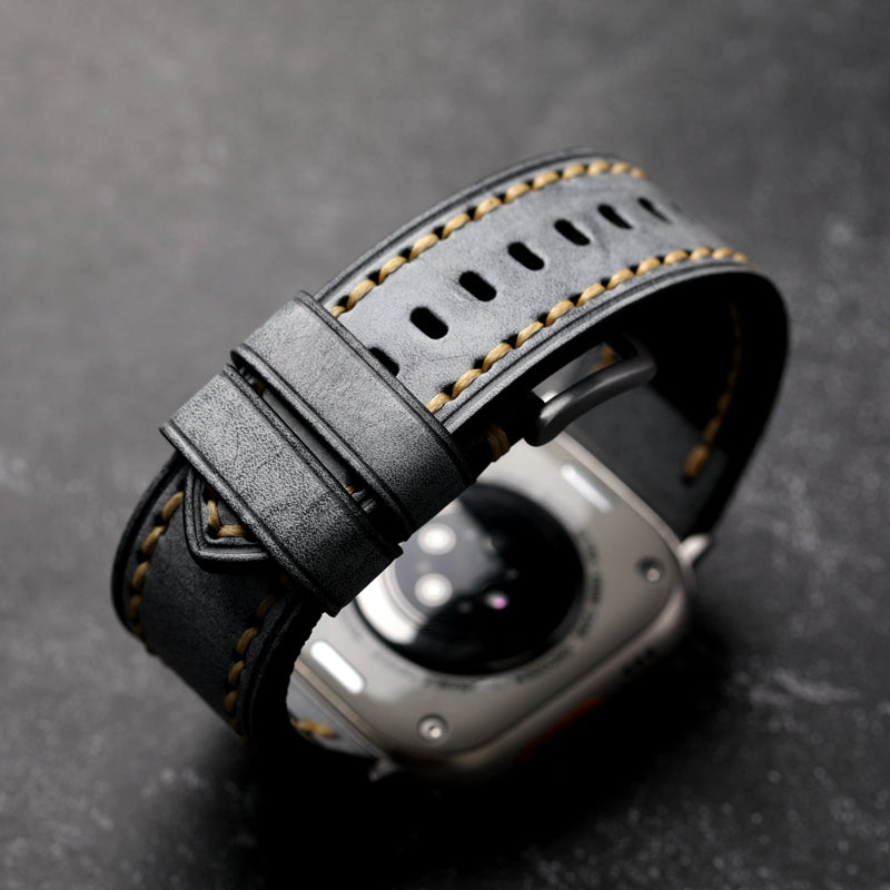 Einfaches handgefertigtes Lederarmband für die Apple Watch