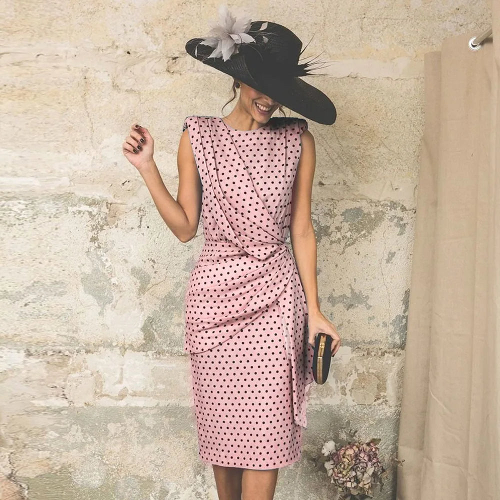 Lucienne | Elegantes Kleid mit Punkten und Taillenakzent