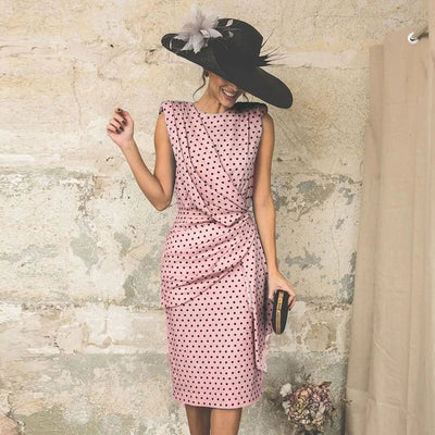Lucienne | Elegantes Kleid mit Punkten und Taillenakzent