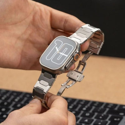Titanium-Armband + Schmetterlingsschließe für Apple Watch Ultra 1/2