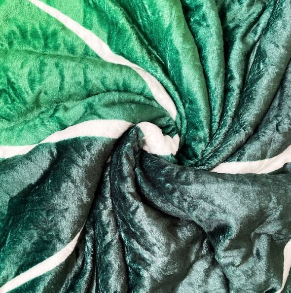 LeafyLuxe™ | Fleecedecke in Form eines Blattes