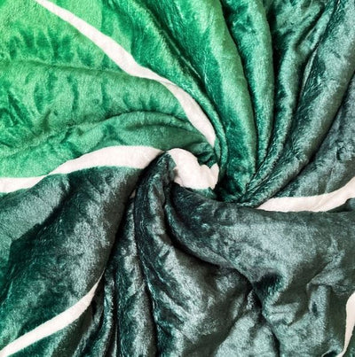 LeafyLuxe™ | Fleecedecke in Form eines Blattes