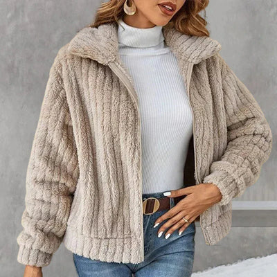 Dyana - Kuschelige & Stylische Fleecejacke