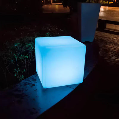 RadiantCube™ | Kubische Gartenleuchte