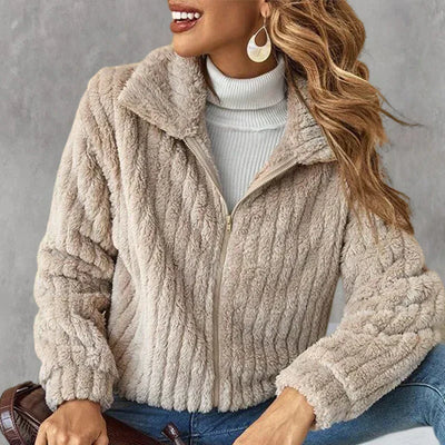 Dyana - Kuschelige & Stylische Fleecejacke