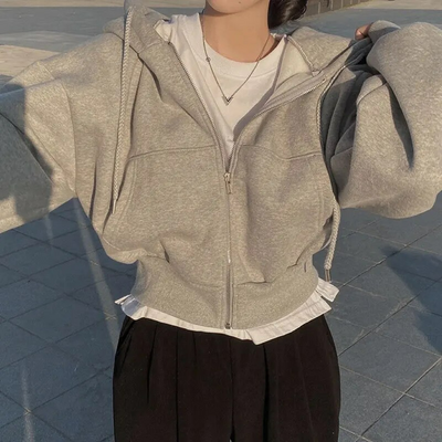 Debora | Schicker und vielseitiger Sommer-Hoodie