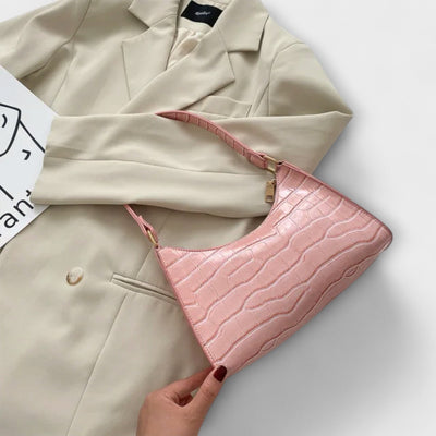 Lora. - Glänzende Ledertasche