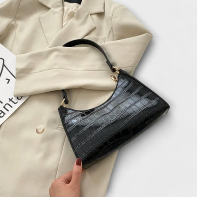 Lora. - Glänzende Ledertasche