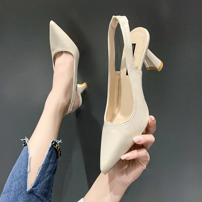 Elissa | Spitz zulaufende Pumps - Slingback Stil