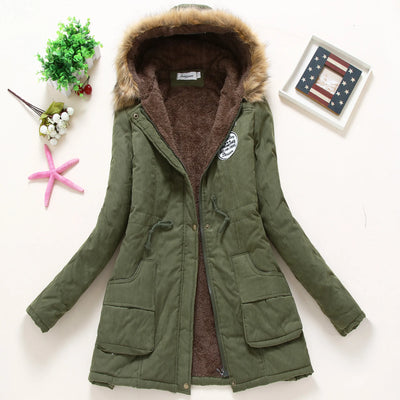 Ivy - Modische Winterjacke mit Kunstfellbesatz