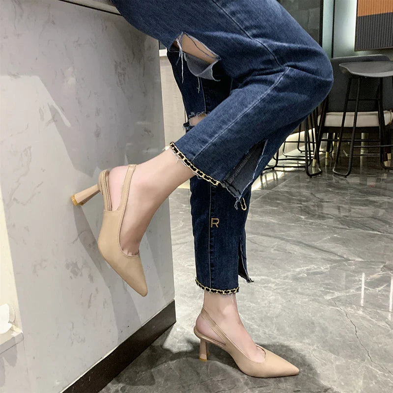 Elissa | Spitz zulaufende Pumps - Slingback Stil