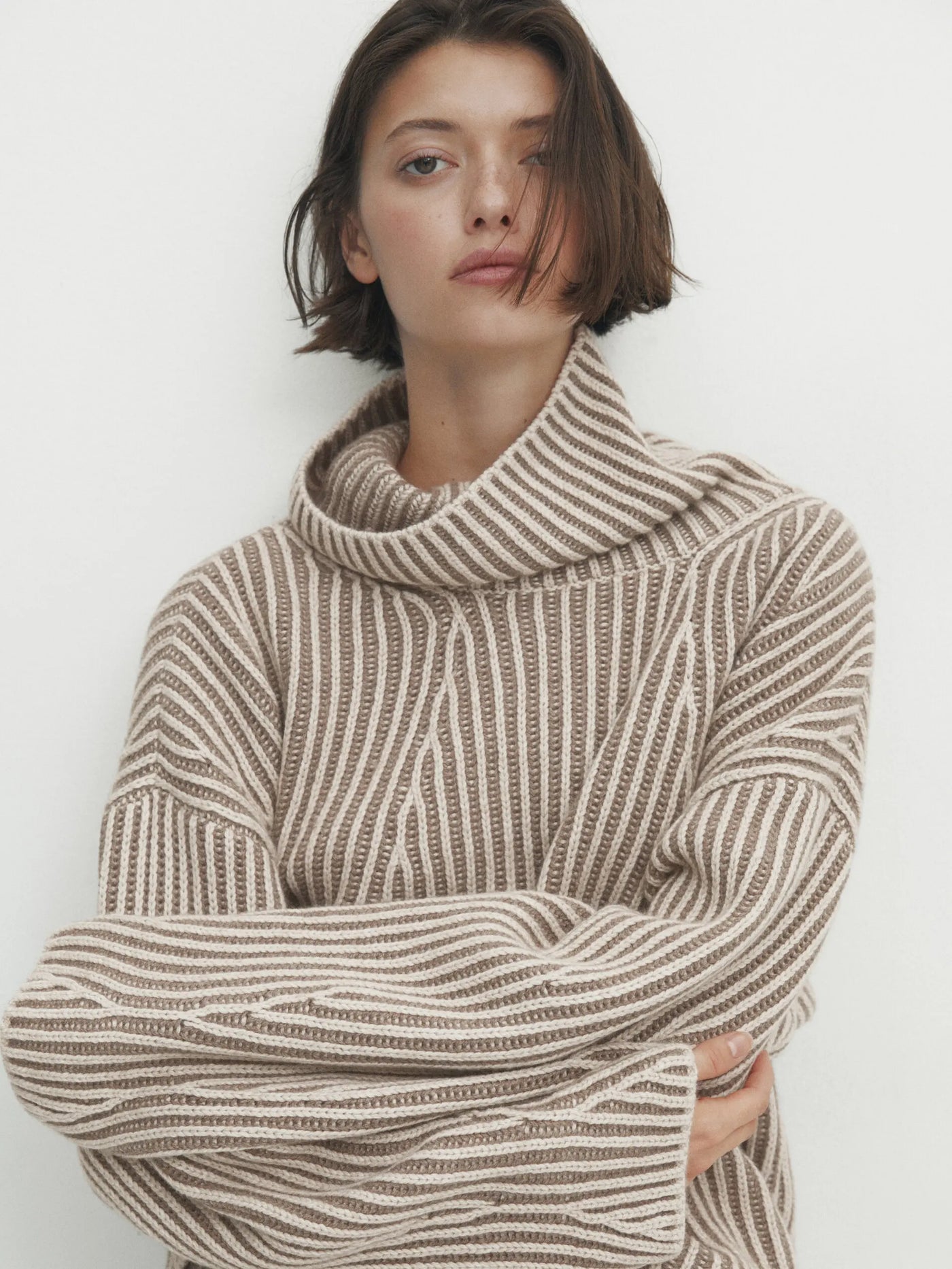 Emilia – Locker geschnittener Damen-Pullover für jeden Tag