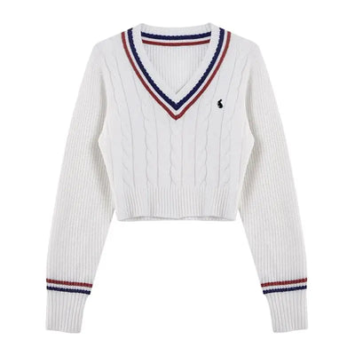 Stella – Besticktes Damen-Stricktop