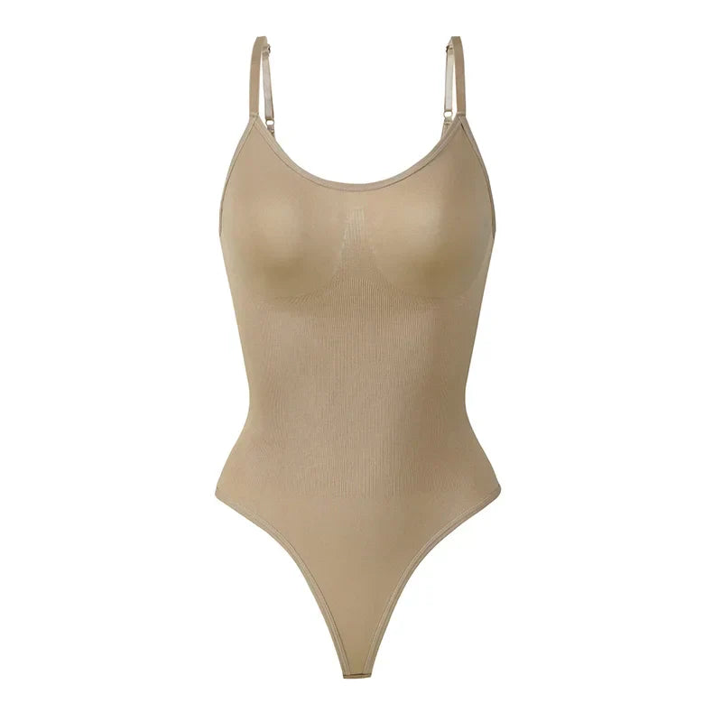 Formende Body mit Trägern