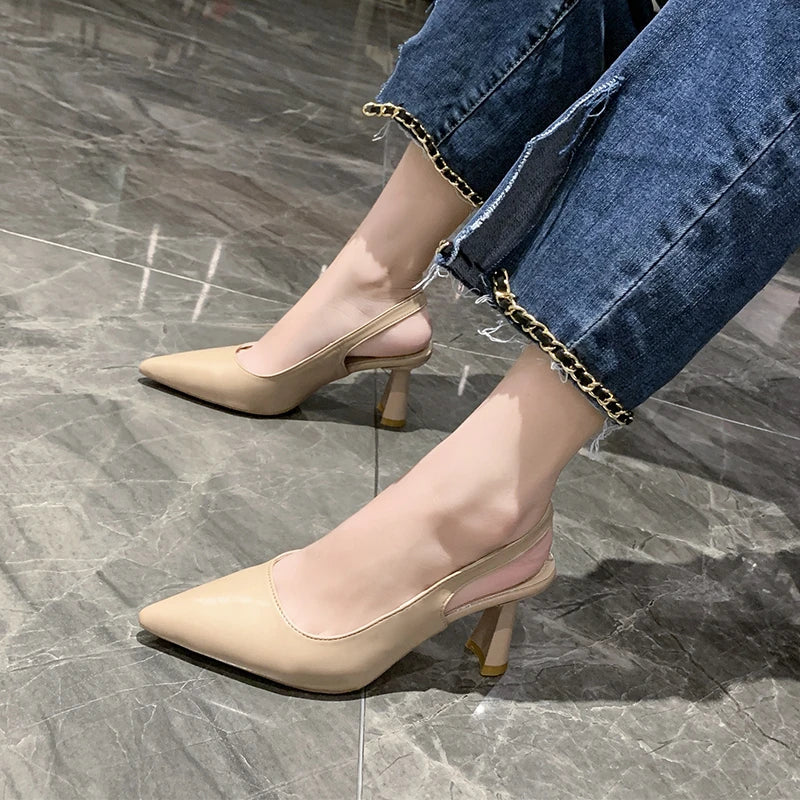 Elissa | Spitz zulaufende Pumps - Slingback Stil
