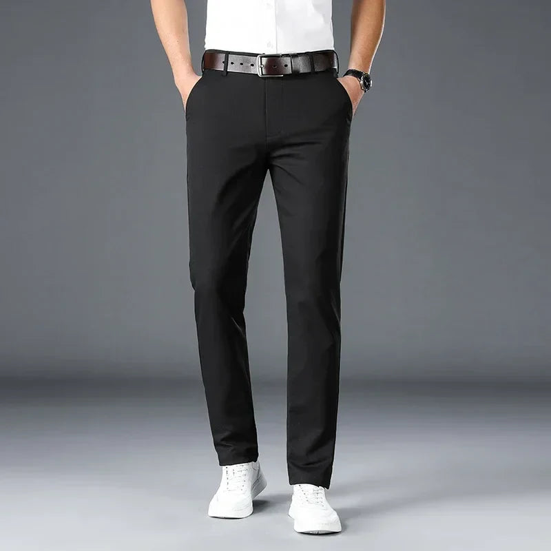Rudolf | Maßgeschneiderte Slim Fit Hose für Herren