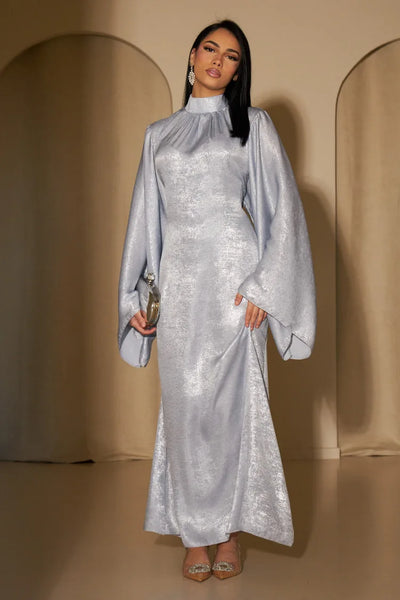 Layla – Elegante Satin-Abaya mit Pagodärmeln für Damen