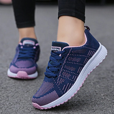 Anette | Unkomplizierte und schicke Sommer-Sneakers