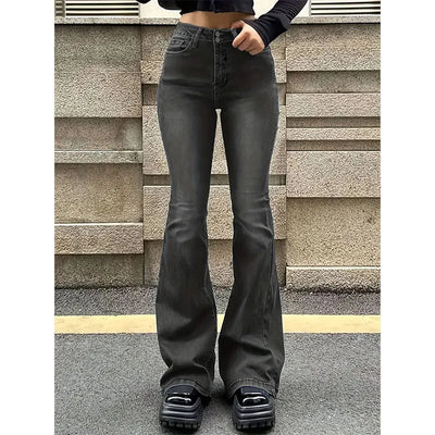 Raven - Schlagjeans mit hoher Taille