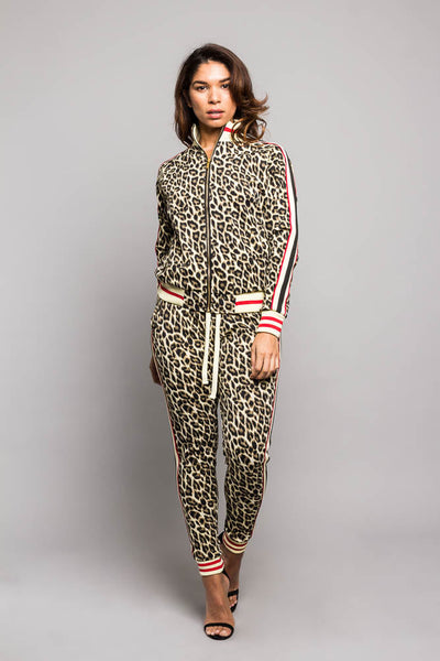 Lena – Trendiger Leopard-Print Damen Trainingsanzug