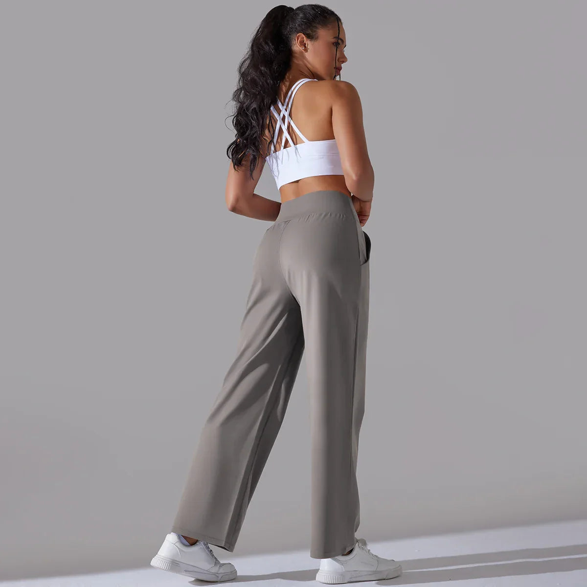 Emma | Weite Yoga-Hose mit Schlag-Design