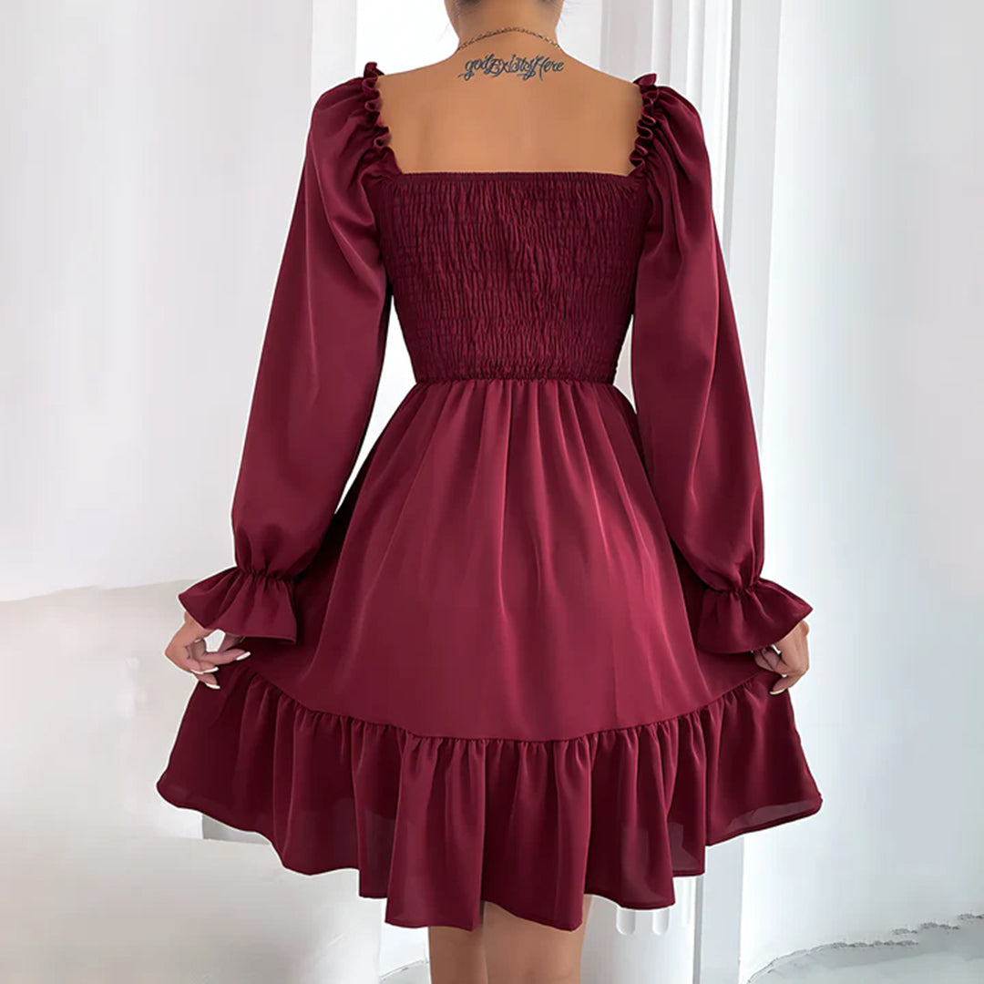 Emmeline™ | Sommer Minikleid mit Rüschen – Puffärmel, eckiger Ausschnitt & elastische Taille