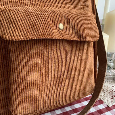 "Pya" Vintage Umhängetasche