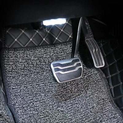 Beleuchten Sie Ihr Auto ganz einfach mit einer Touchlampe